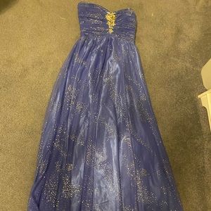 Sparkly Blue Prom Dress